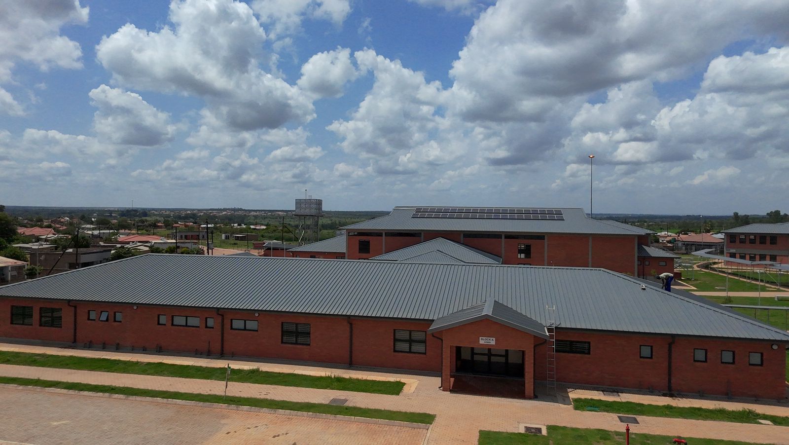 PHOTO-2025-11-13-09-36-43