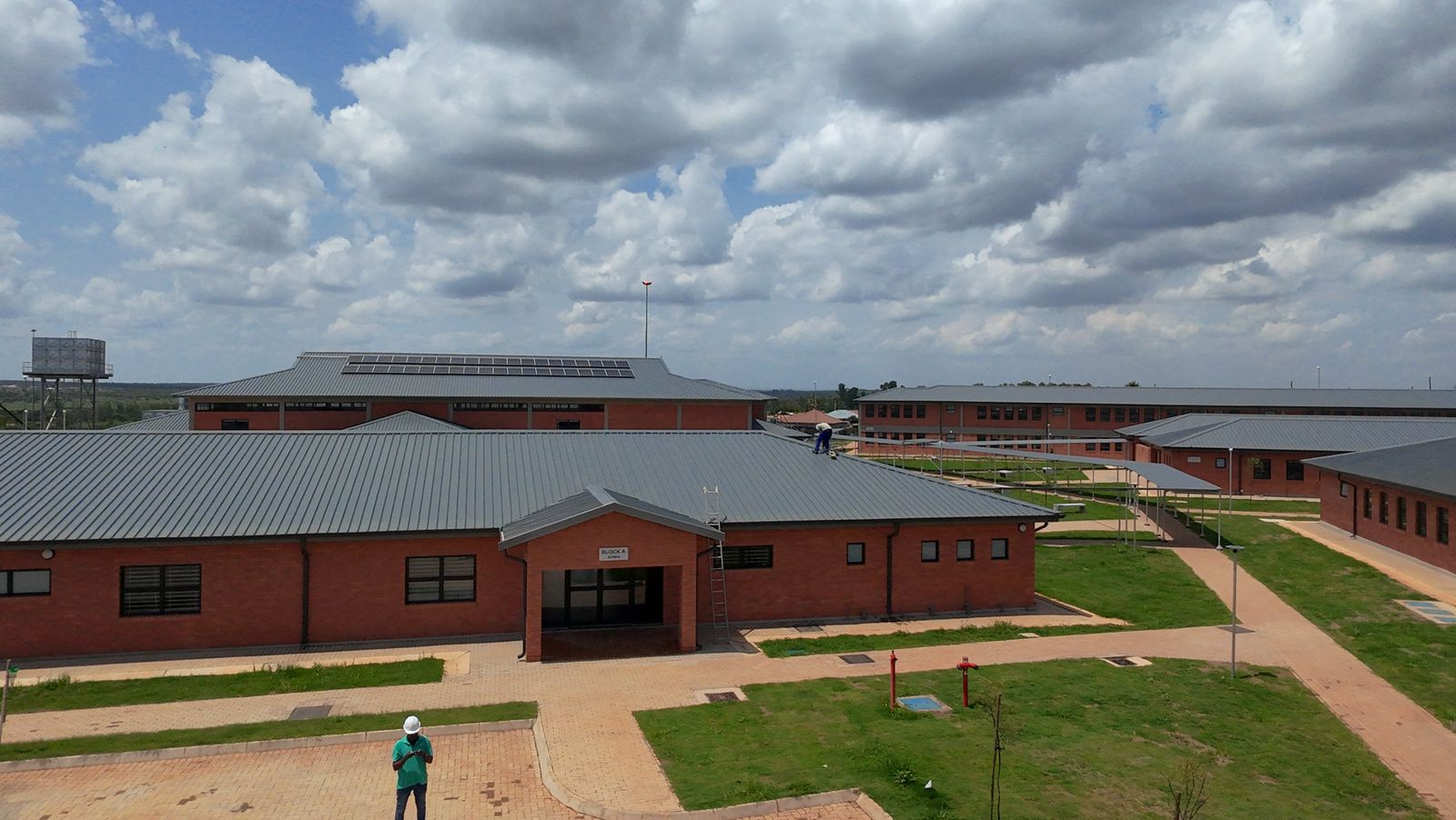 PHOTO-2025-11-13-09-37-51 3